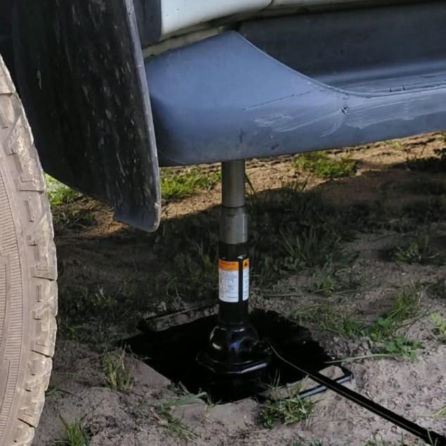 Heavy-Duty Off-Road Vehicle Jack Base Plate